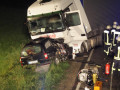08 06 2011 2699 VU toedlich B15 Zainach PKW LKW