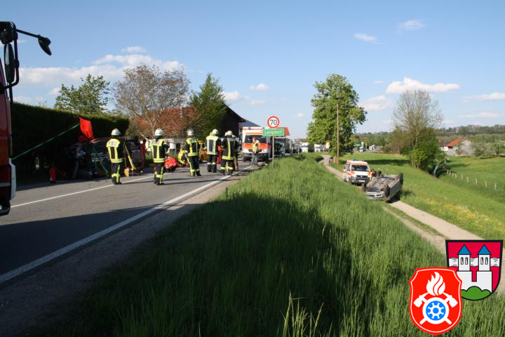 04 05 2012 5895 VU Lengdorf 2PKW