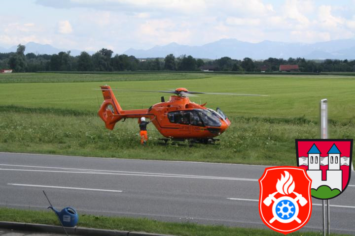22 07 2012 6599 Hubschrauberlandung Lengdorf