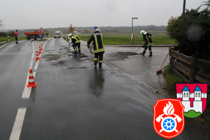 27 10 2012 7491 Oelspur AiblingerStrasse