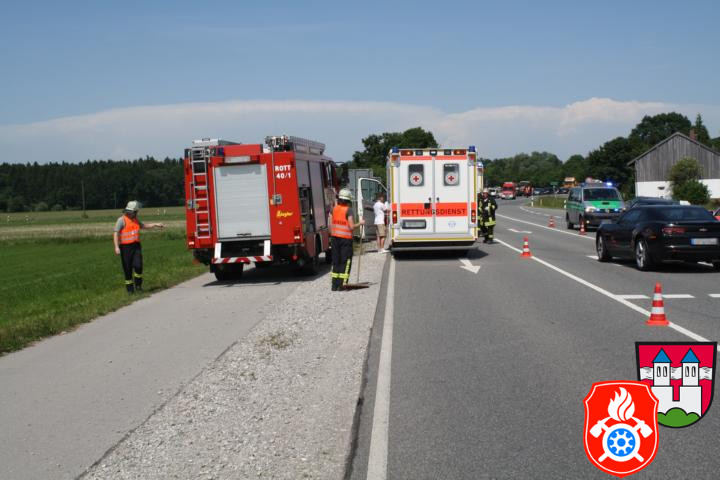 18 06 2013 9525 VU B15 Abzw Griesstaett