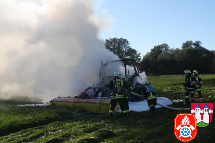 09 10 2014 3311 Traktorbrand