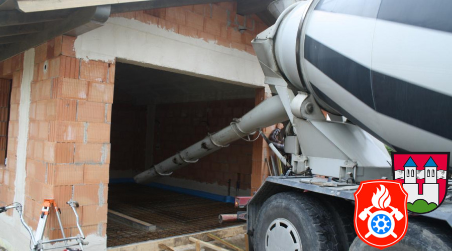 01 10 2012 7236 Bodenplatte betonieren