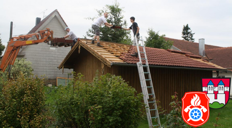 20 07 2012 6485 Huette versetzen