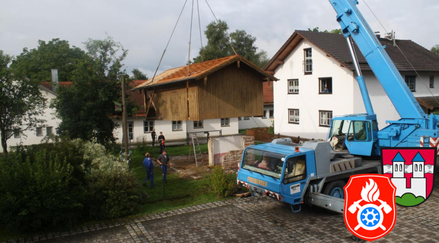 21 07 2012 6504 Huette versetzen