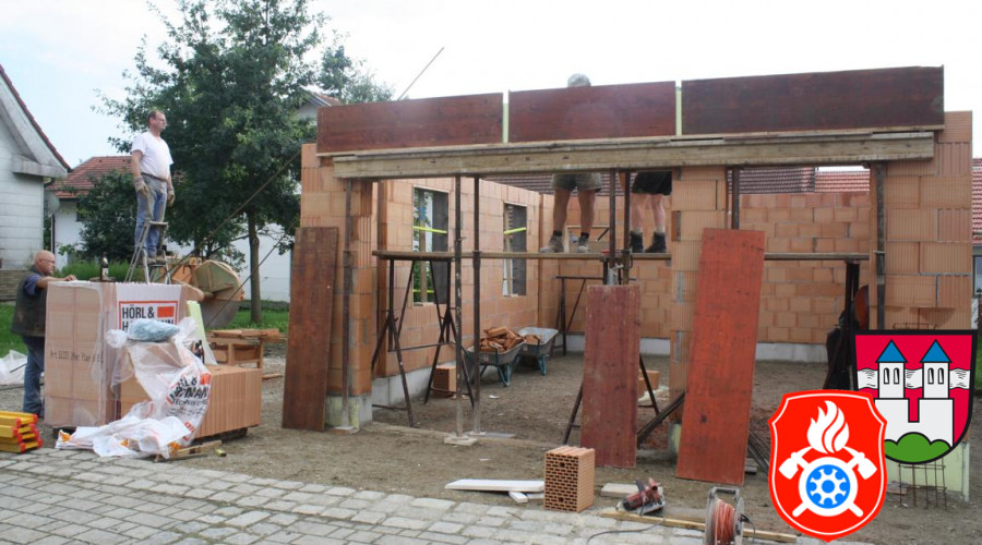 25 08 2012 6950 Ziegelwand Mauern