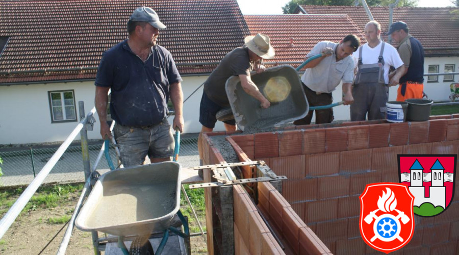 29 08 2012 6976 Ringanker Betonieren