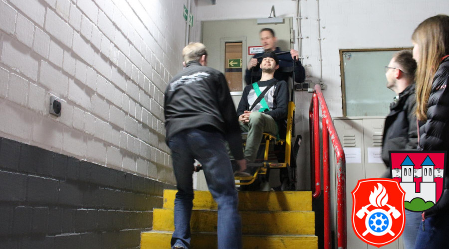 Besucht Rettungswache BRK RO 21 03 2019 1