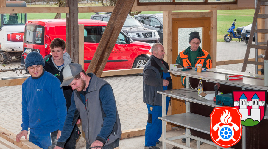 maibaum19 stueberl prep web 09032019 1016