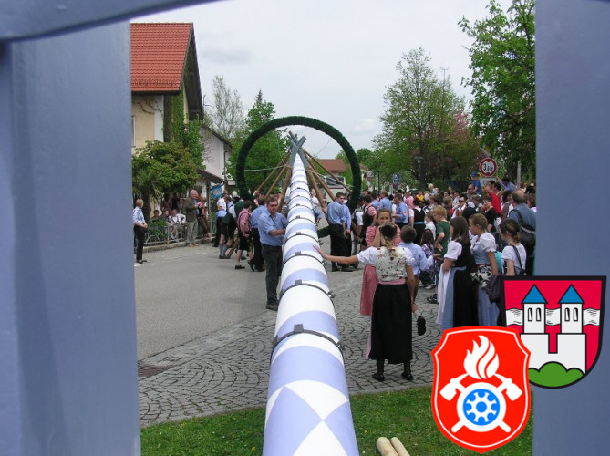 maibaumaufstellen 2010 36 20100826 1743102402