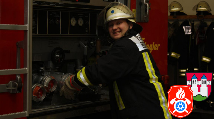 22 02 2011 0958 Saugleitungkuppeln 2011