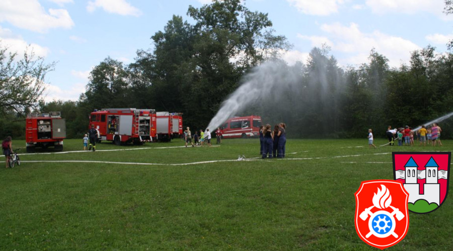 08 08 2012 6871 Ferienprogramm 2012